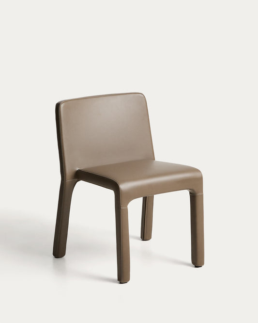 Sedia impilabile Loria in poliuretano marrone FSC 100%