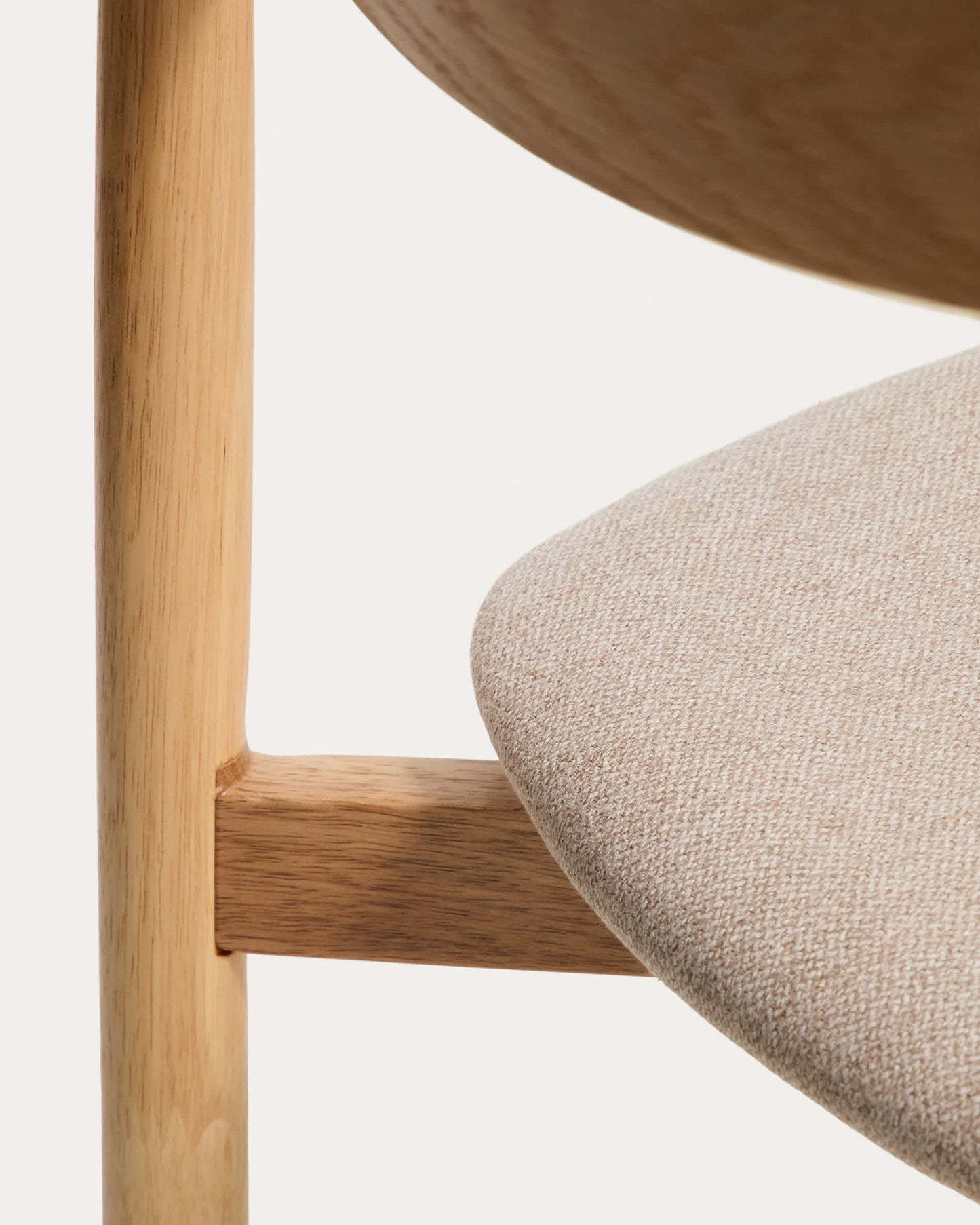 Sedia Evera in ciniglia beige e impiallacciato di rovere con finitura naturale