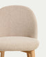 Sedia Meila in ciniglia beige e gambe in rovere massiccio con finitura naturale