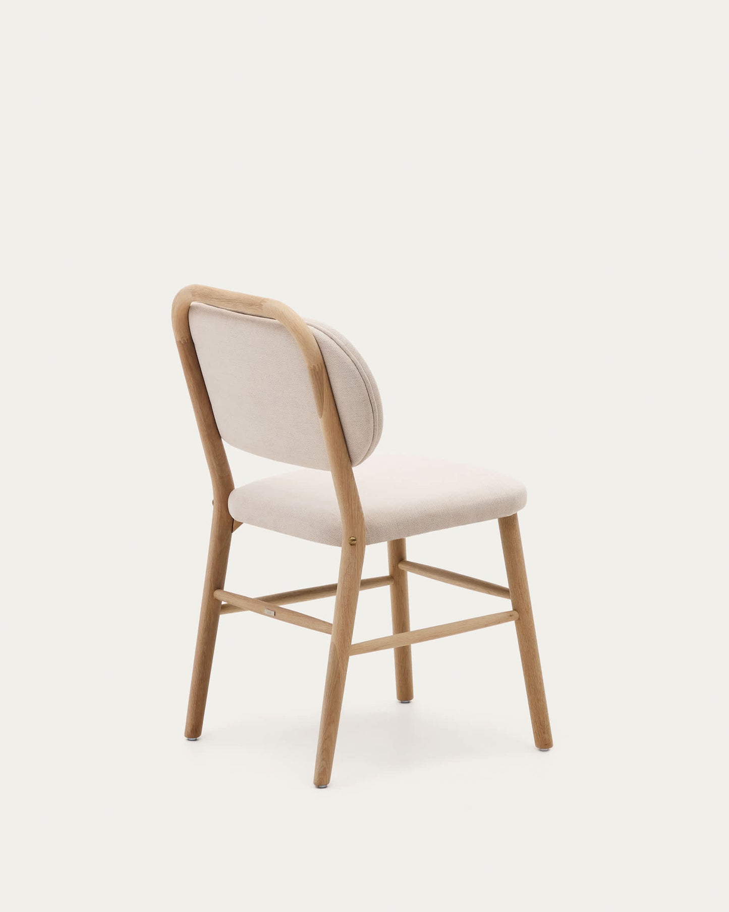 Sedia Helda in ciniglia beige e massello di quercia