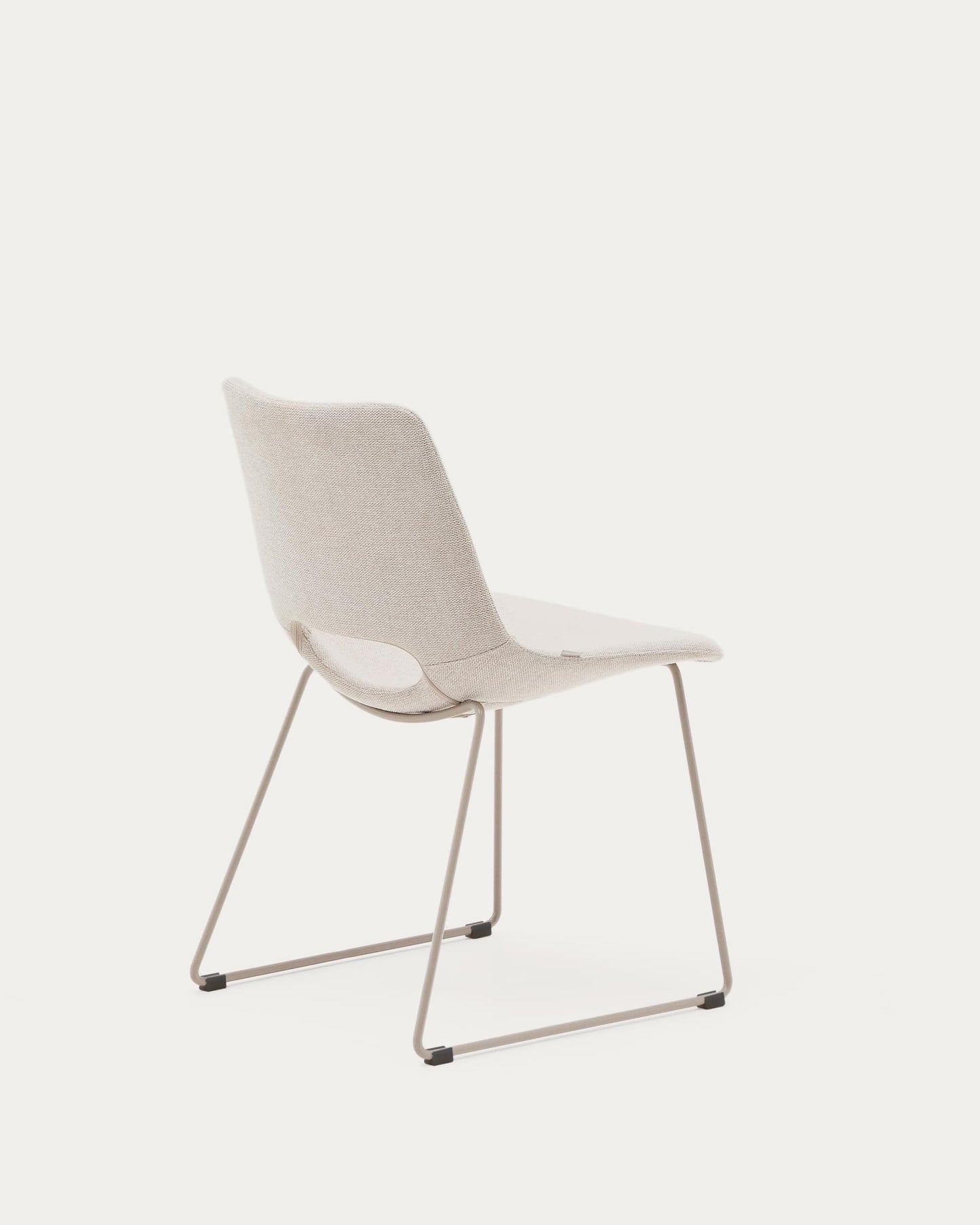 Sedia Zahara beige e gambe in acciaio finitura beige