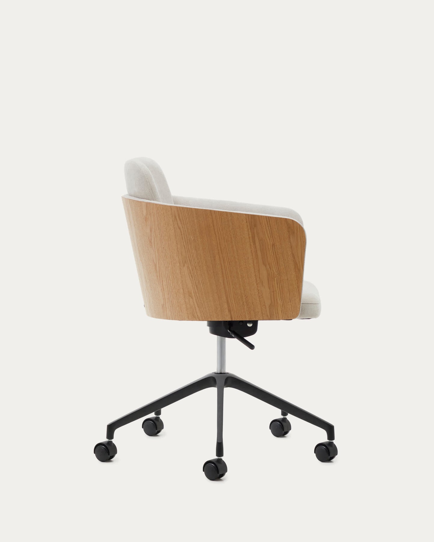 Sedia da scrivania Madai in ciniglia beige e impiallacciatura di frassino con finitura naturale FSC Mix Credit