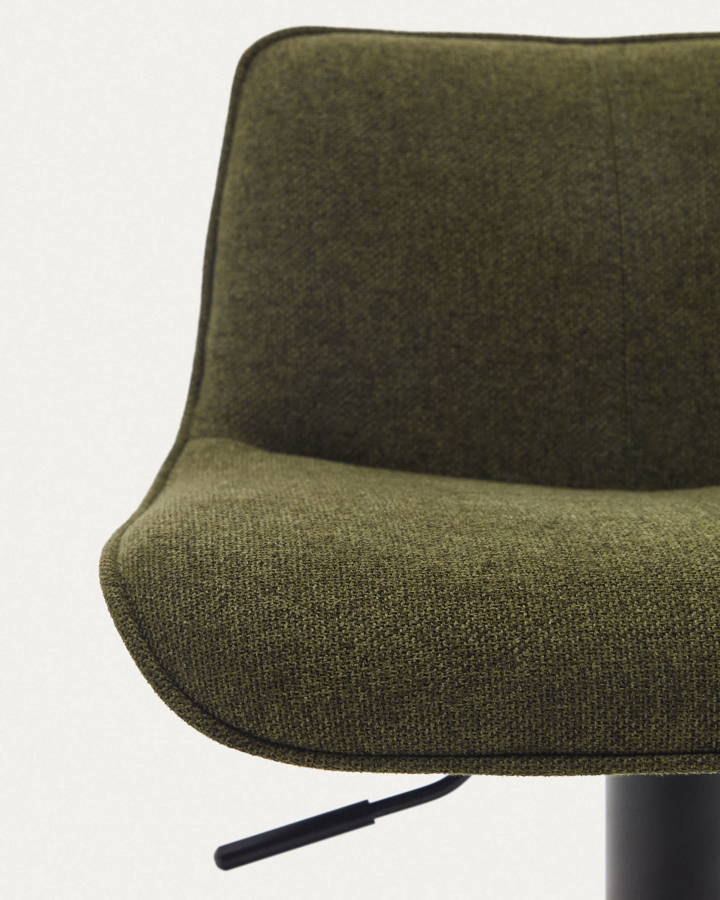 Sgabello Zenda in ciniglia verde scuro e acciaio nero opaco altezza 81-102 cm