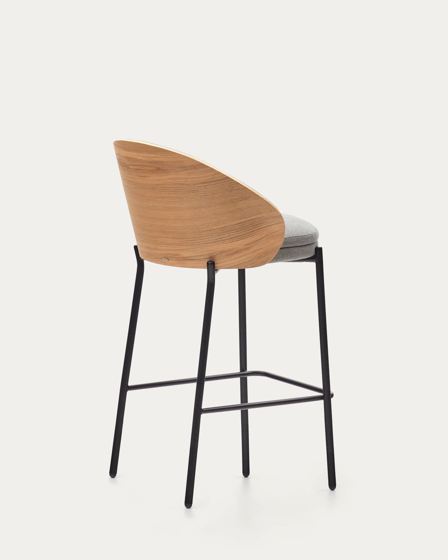 Sgabello Eamy in ciniglia grigio chiaro impiallacciato frassino finitura naturale, metallo nero 65 cm