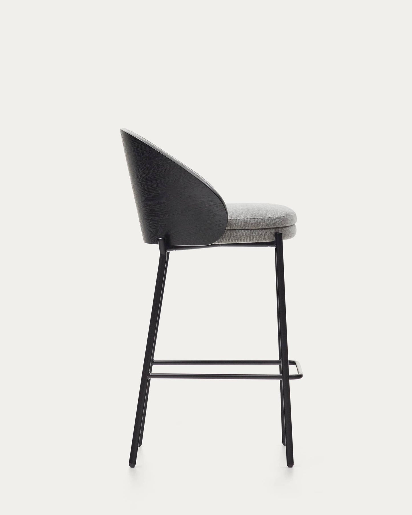 Sgabello Eamy in ciniglia grigio chiaro impiallacciato frassino finitura nera, metallo nero 65 cm
