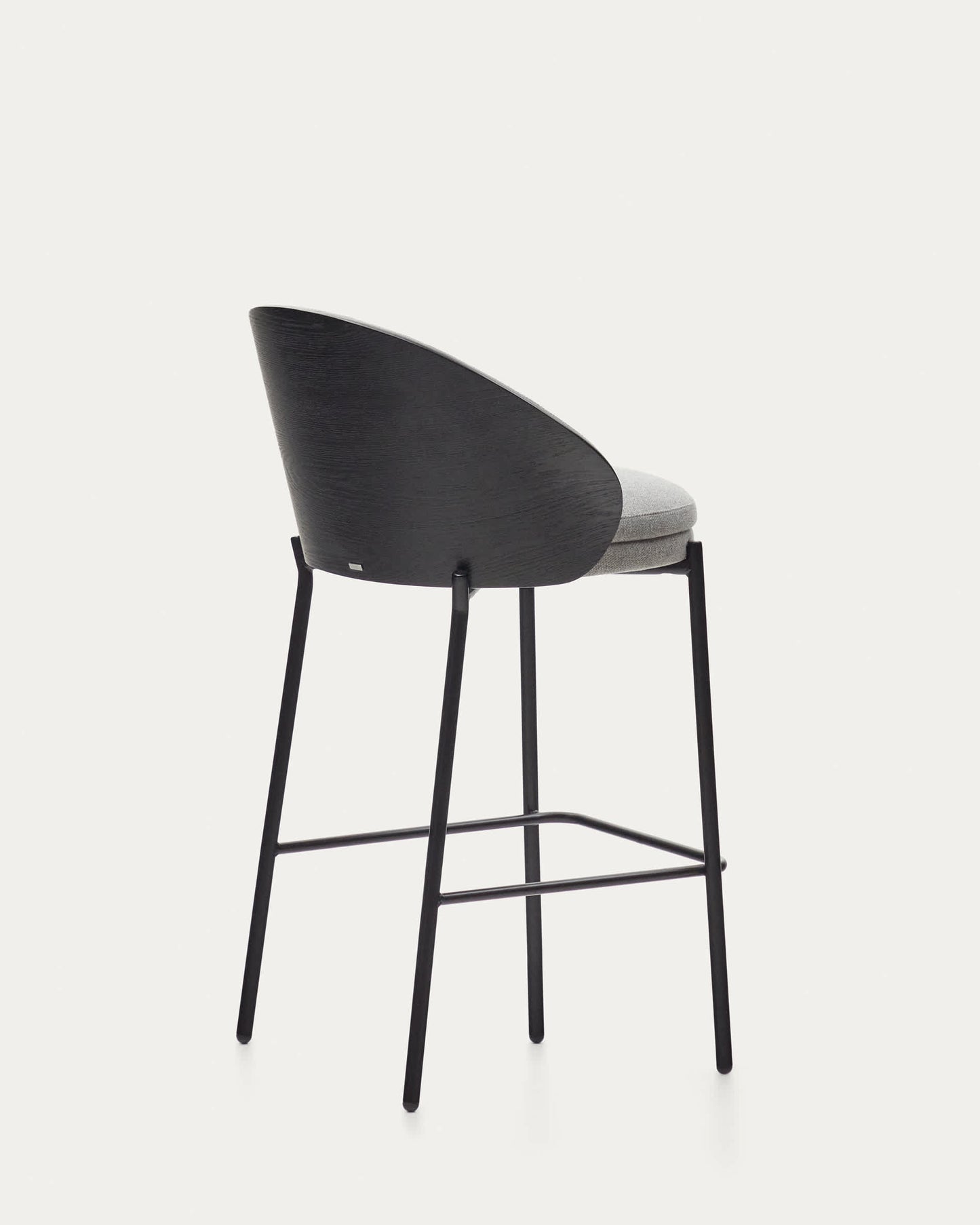 Sgabello Eamy in ciniglia grigio chiaro impiallacciato frassino finitura nera, metallo nero 65 cm