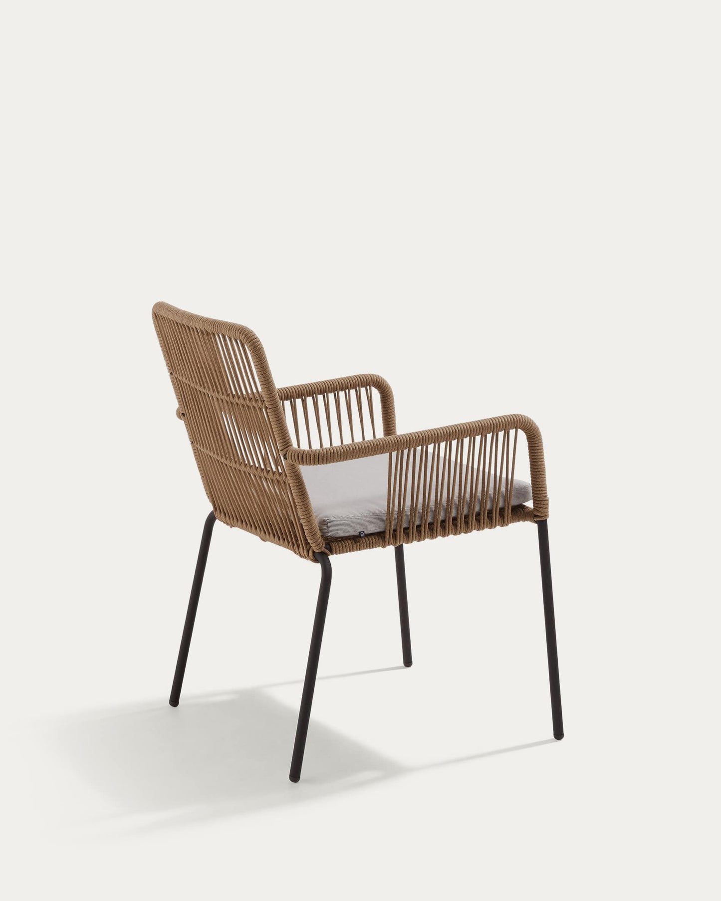 Sedia Samanta in corda beige e gambe in acciaio zincato