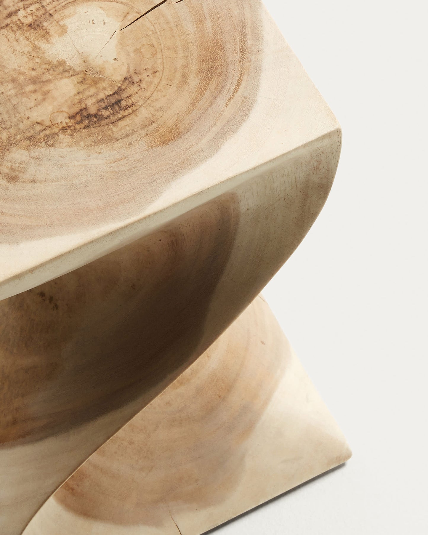 Tavolino Hakon in legno massello di mungur 30 x 30 cm