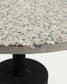 Tavolino Delano in terrazzo grigio e gambe in acciaio finitura nera Ø 55 cm