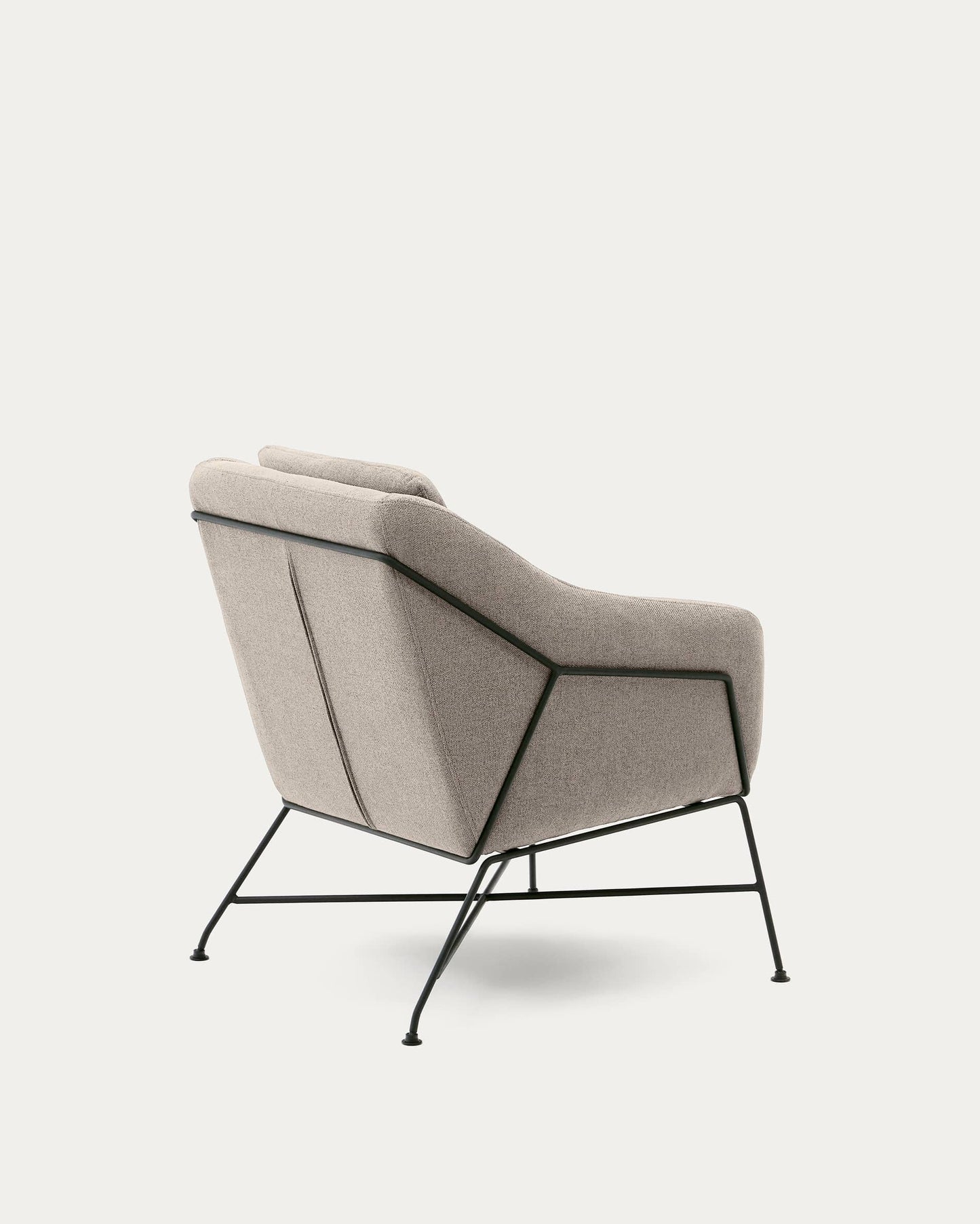 Poltrona Brida beige e gambe in acciaio con finitura nera