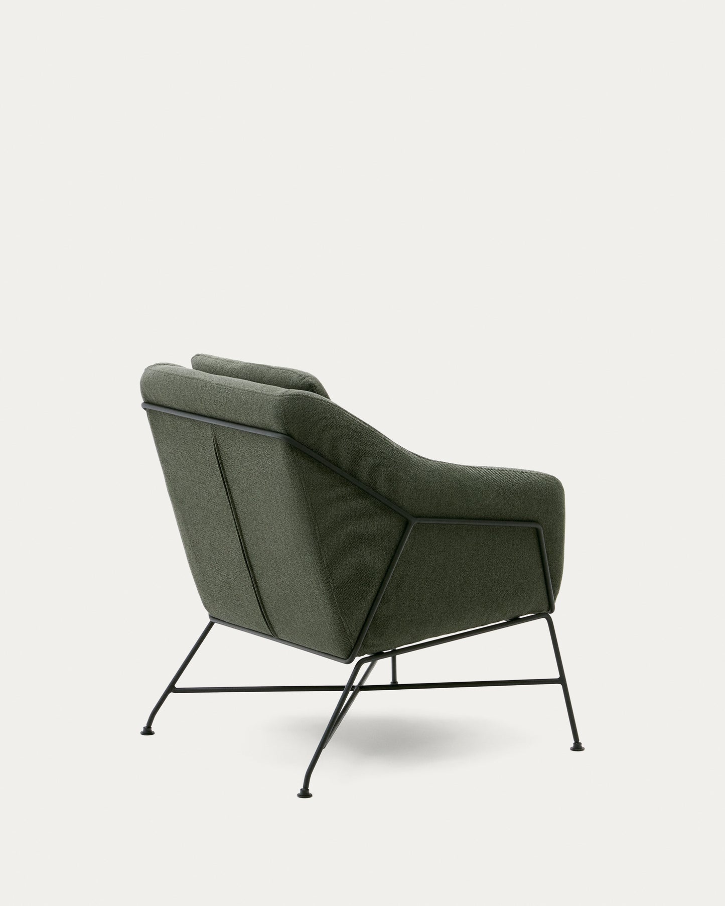 Poltrona Brida verde e gambe in acciaio con finitura nera.