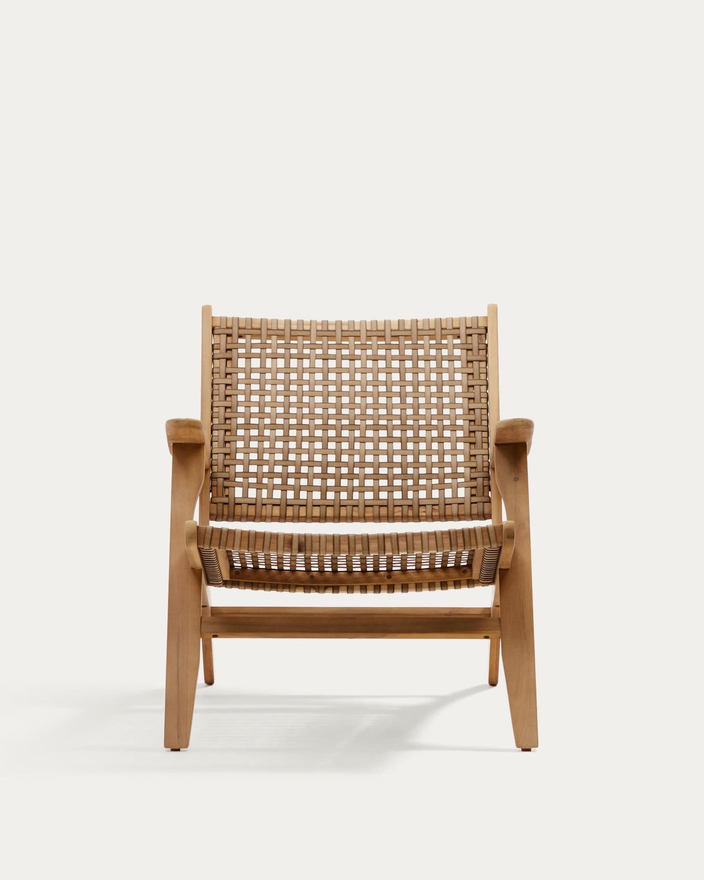 Poltrona Grignoon in legno massello di acacia e rattan intrecciato