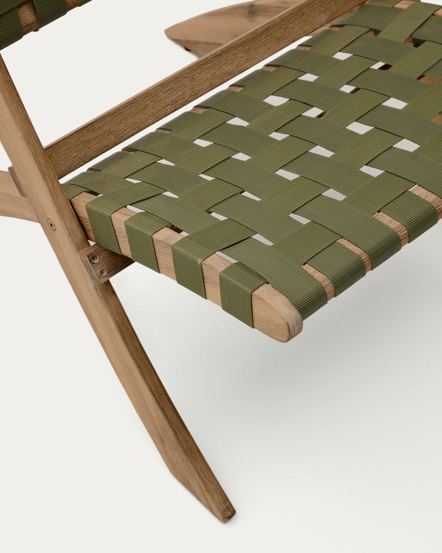 Sedia pieghevole Chabeli in legno massello di acacia e corda verde