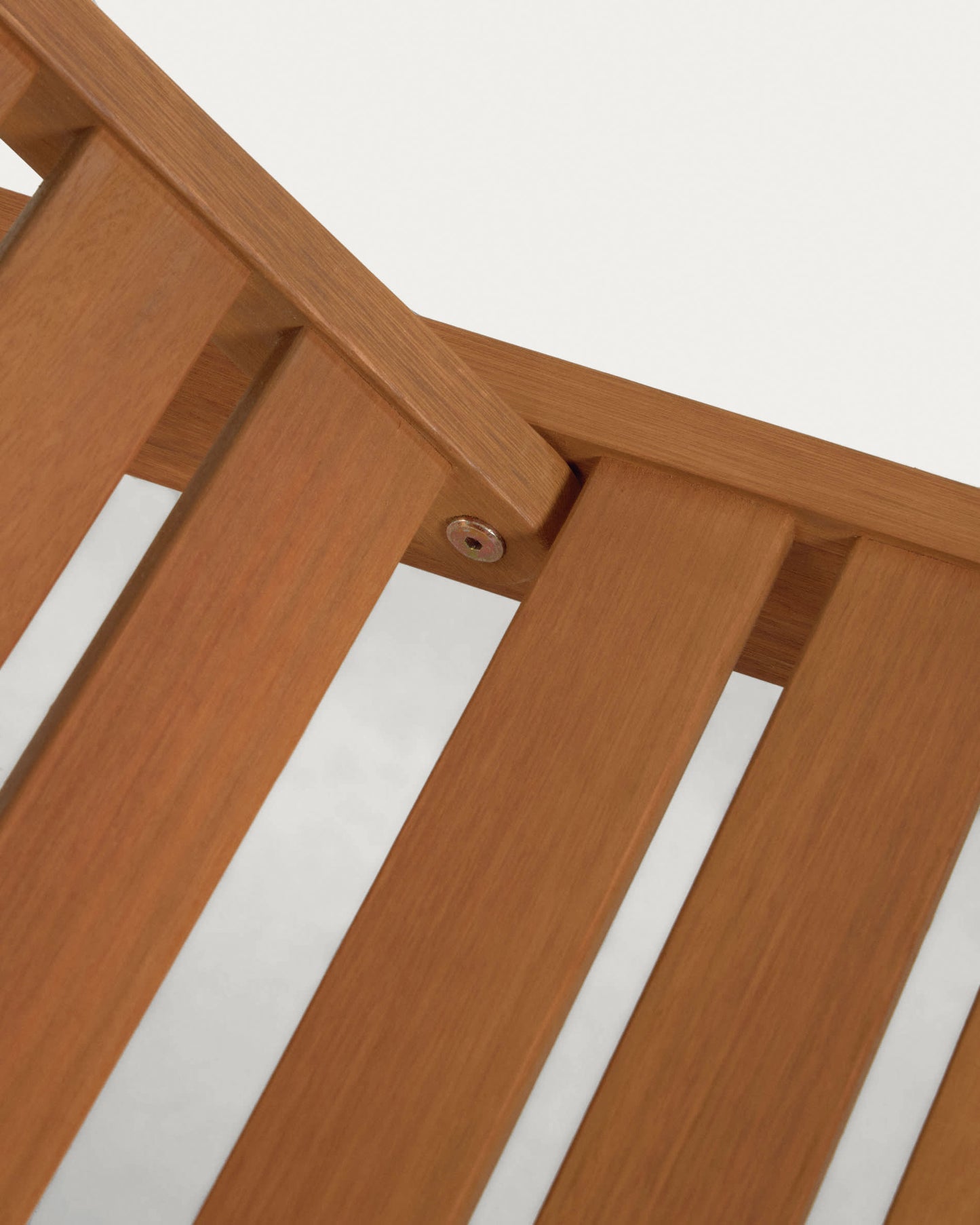 Lettino da esterno Beila in legno massello di eucalipto