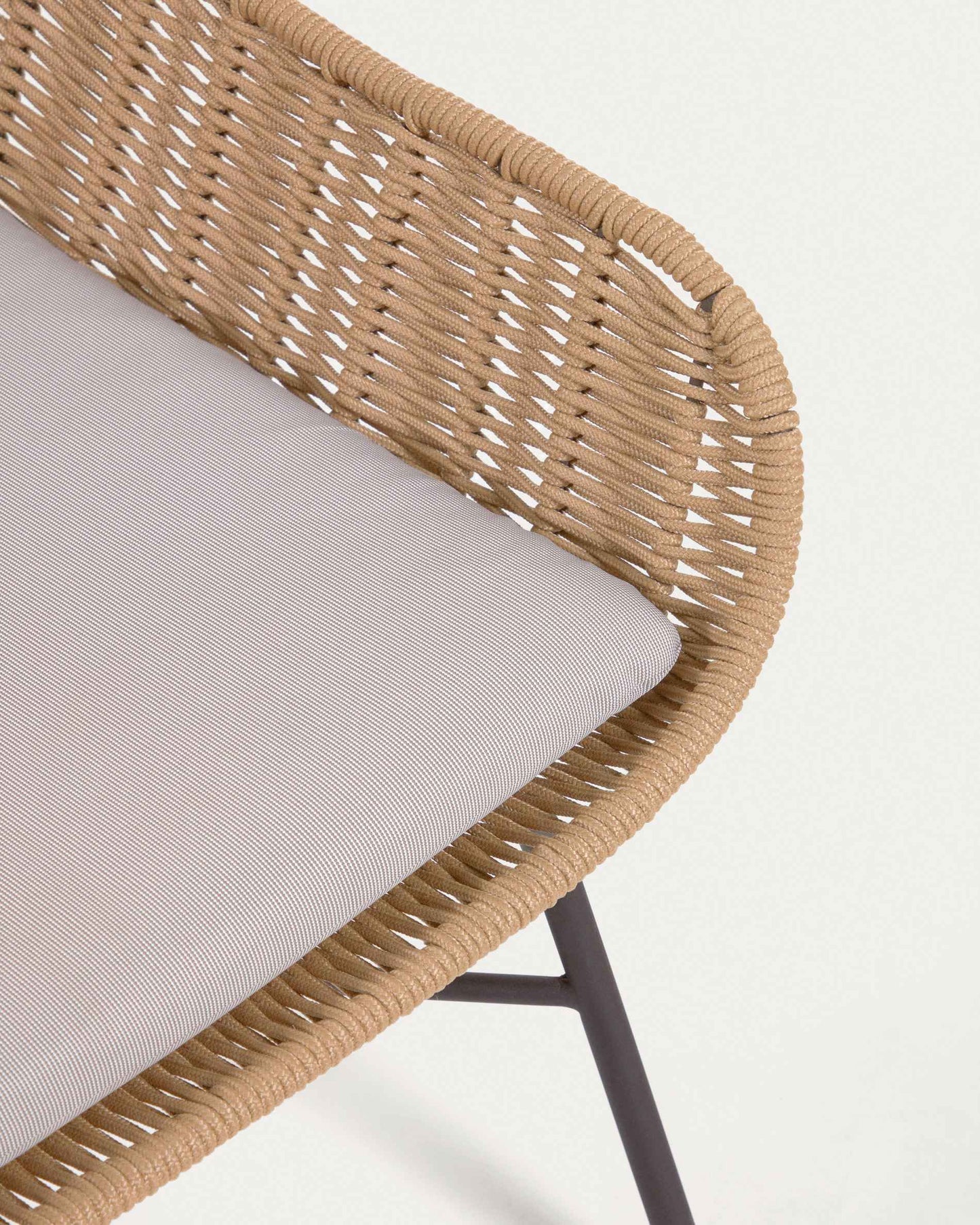 Poltrona Abeli in corda beige