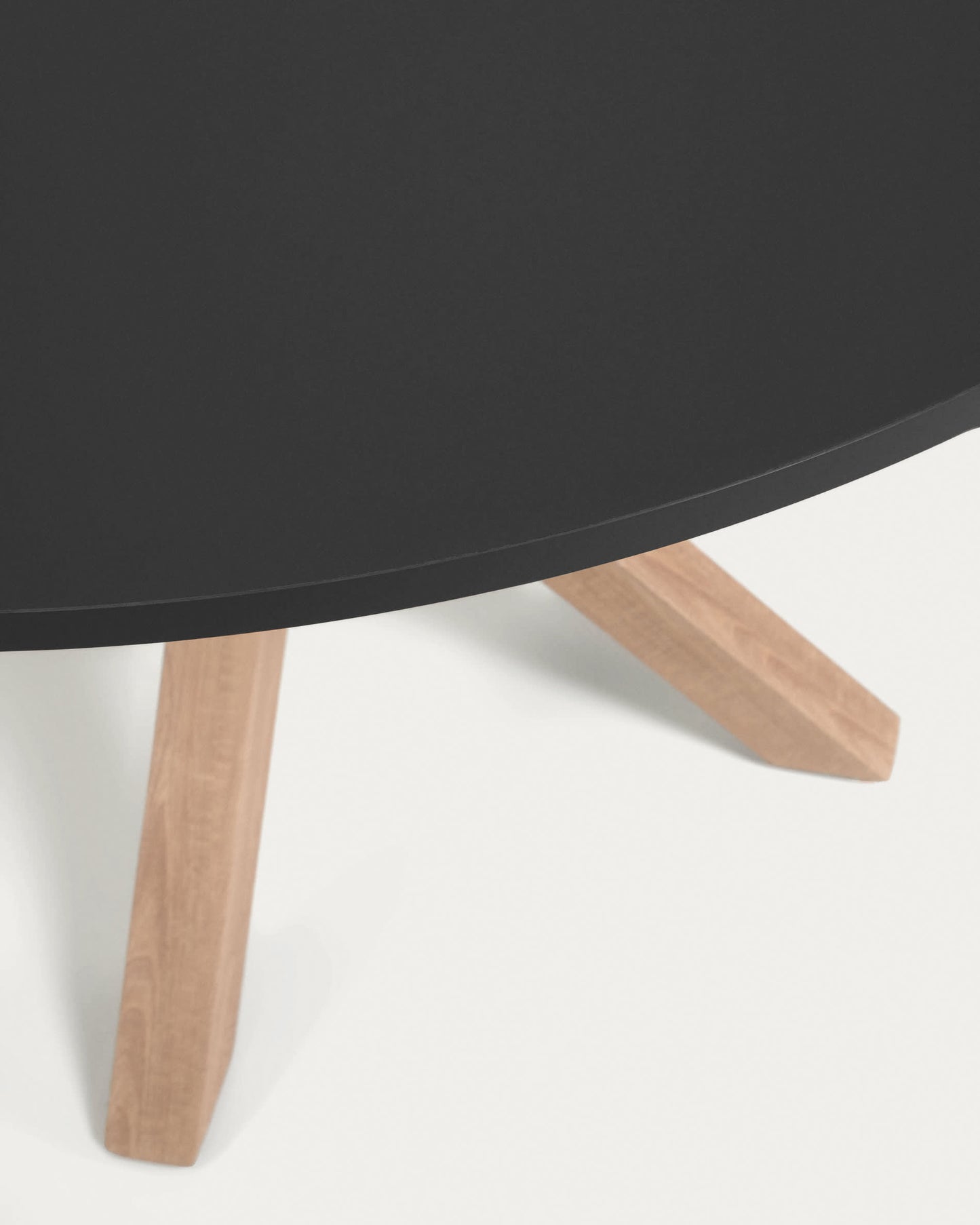 Tavolo rotondo Argo Ø 120 cm DM con gambe in acciaio effetto legno