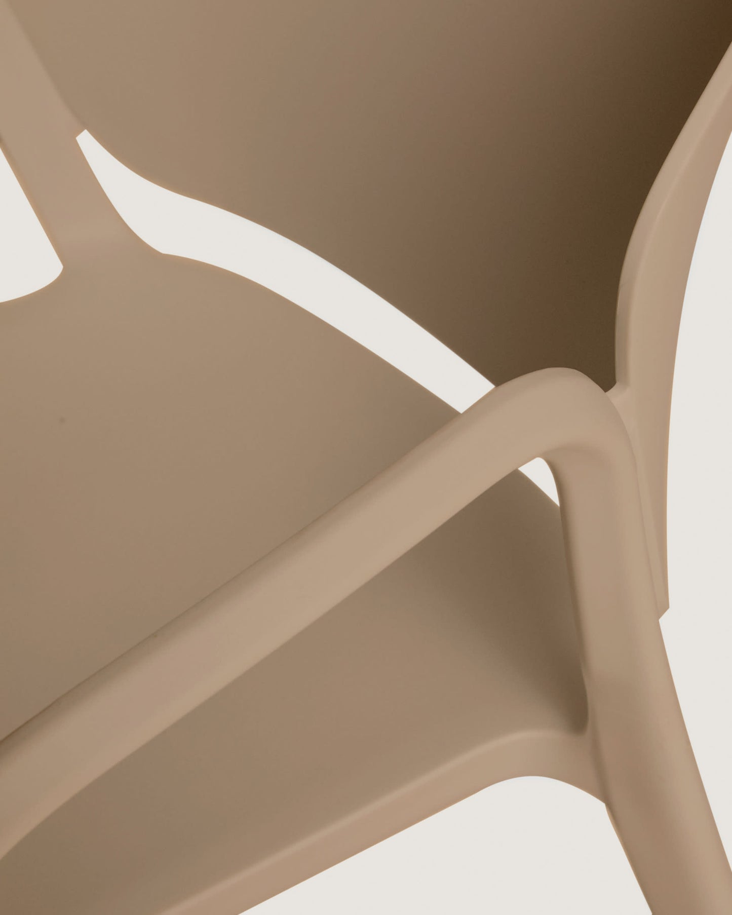 Sedia impilabile da esterno Ania beige