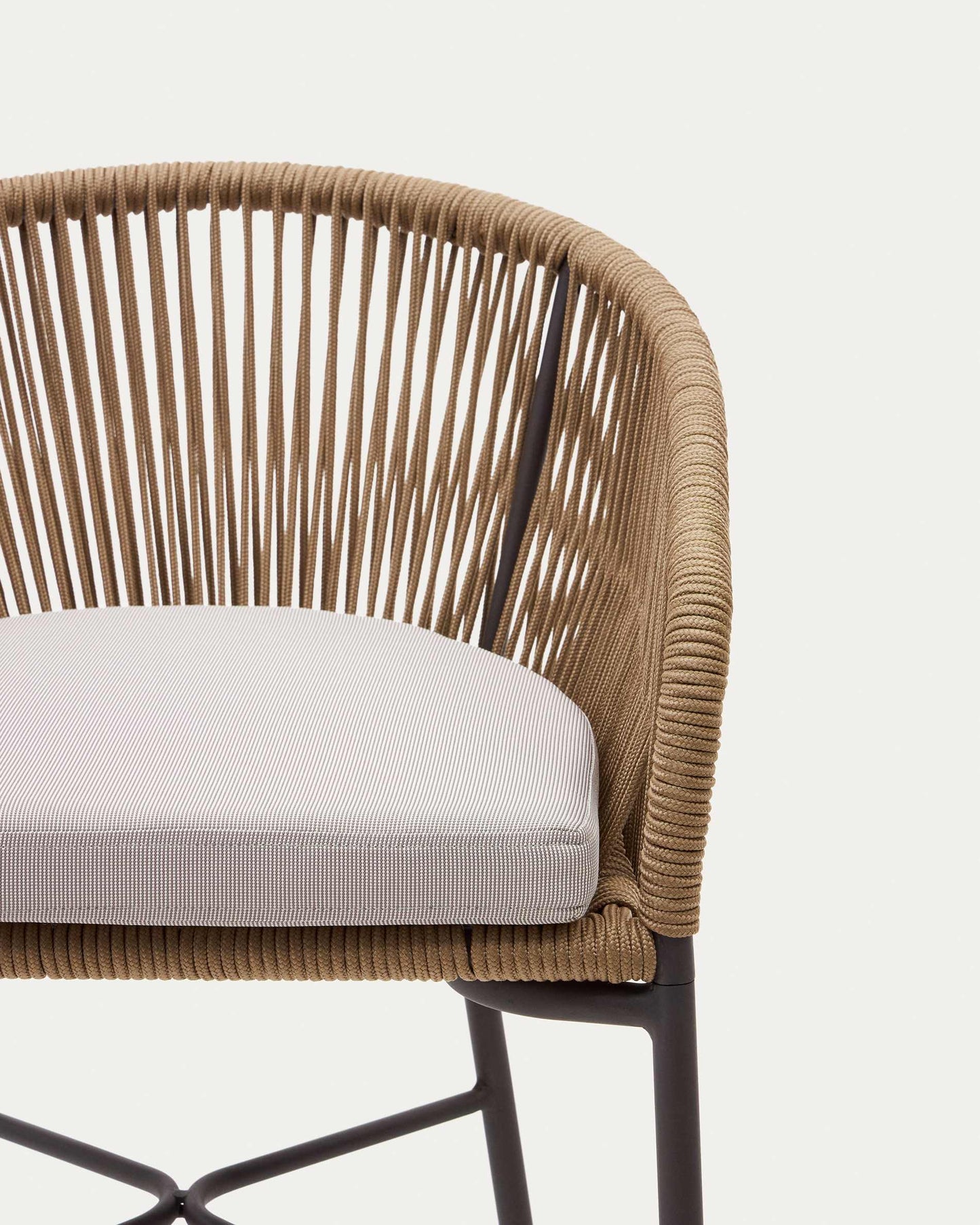 Sgabello Yanet in corda beige altezza 80 cm
