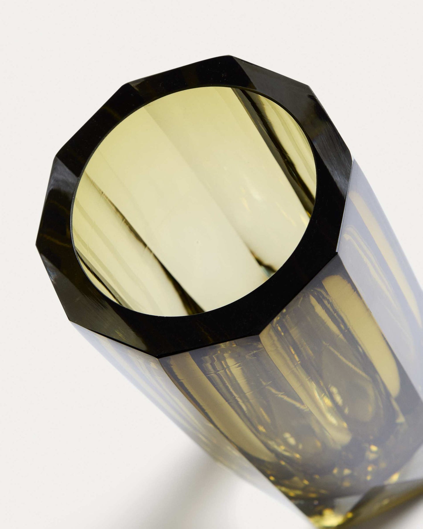 Vaso Uconi in vetro verde oliva 26 cm