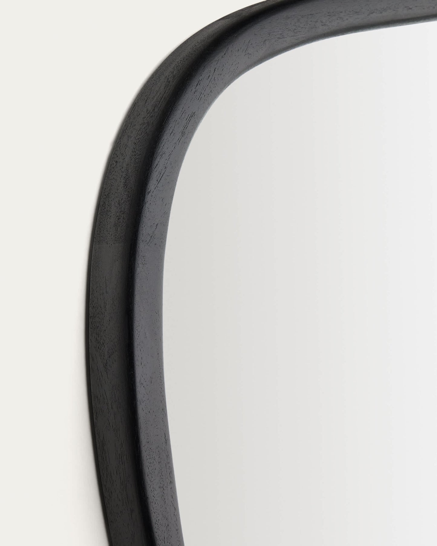 Specchio Alura in legno di teak nero 45,5 x 47 cm