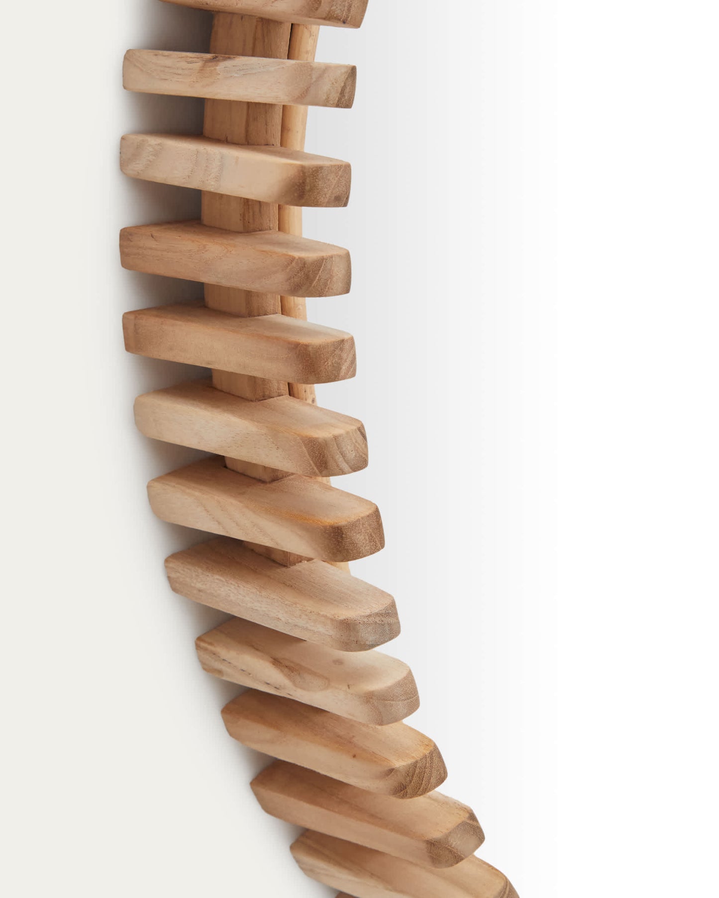 Specchio Polke in legno di teak Ø 80 cm