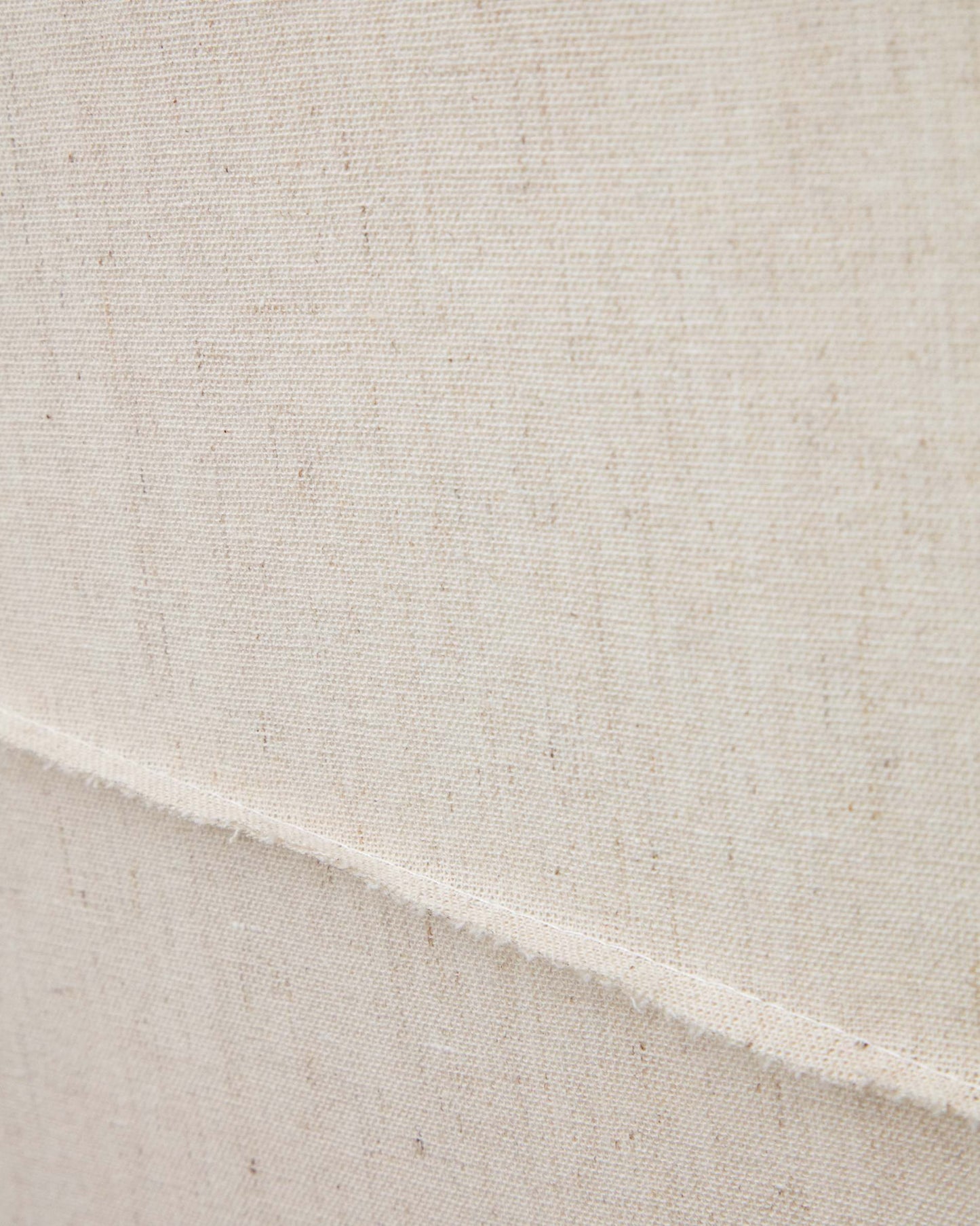 Quadro Maha bianco con linea orizzontale 82 x 102 cm