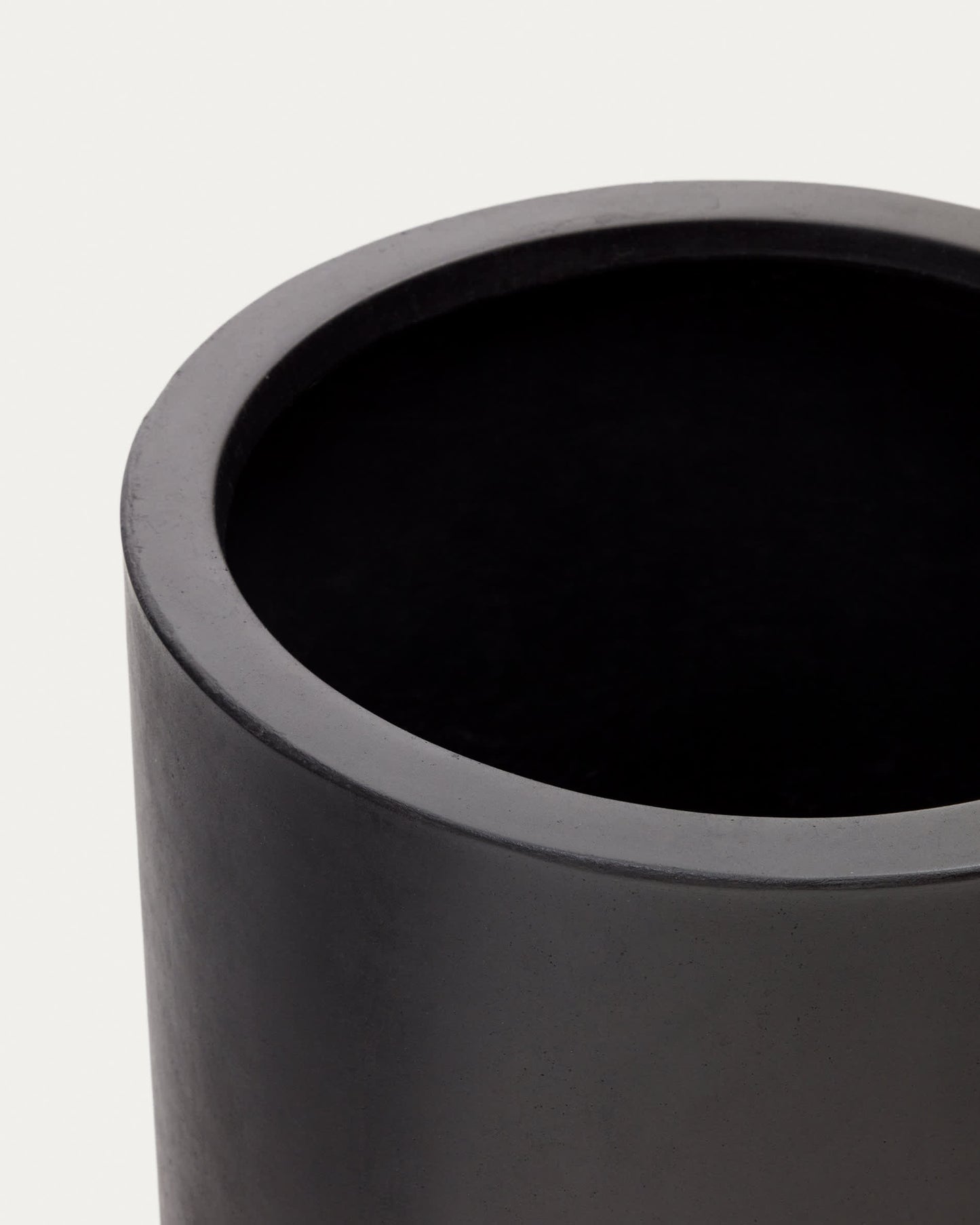 Vaso Aiguablava in cemento nero Ø 42 cm