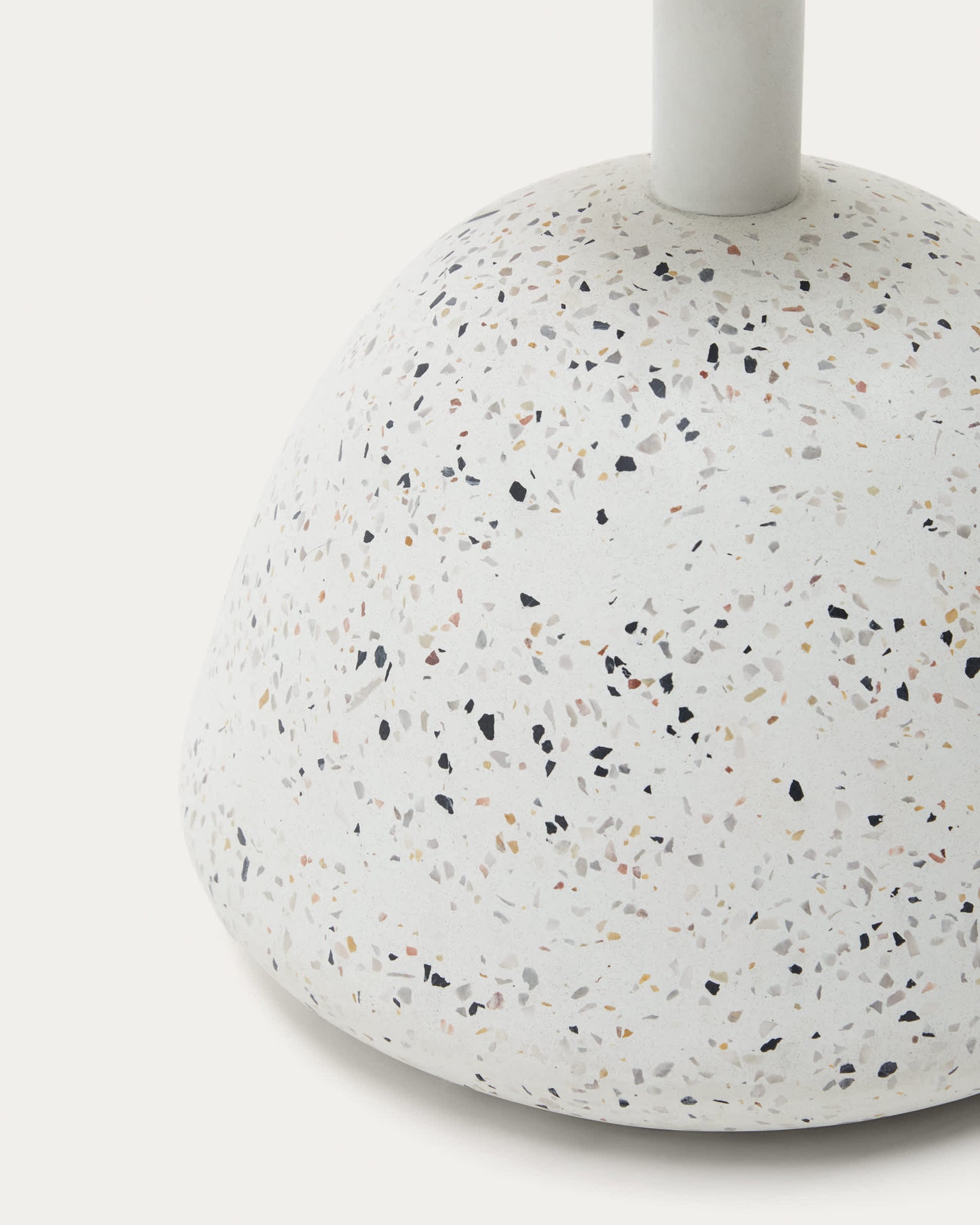 Tavolino Saura in terrazzo bianco con piano in terrazzo bianco 32 x 48 x 48 cm