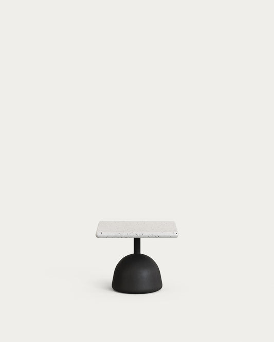 Tavolino Saura con piano in terrazzo bianco e base in cemento nero 44x44x35 cm