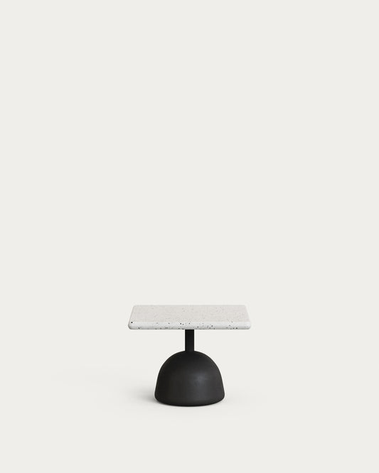 Tavolino Saura con piano in terrazzo bianco e base in cemento nero 48x48x35 cm