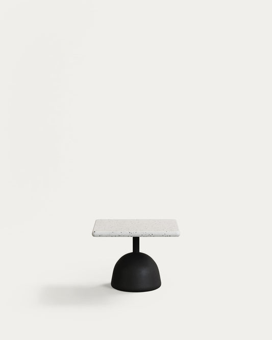 Tavolino Saura con piano in terrazzo bianco e base in cemento nero 48x48x35 cm