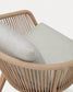 Sedia Portalo in corda beige e gambe in legno massello di acacia