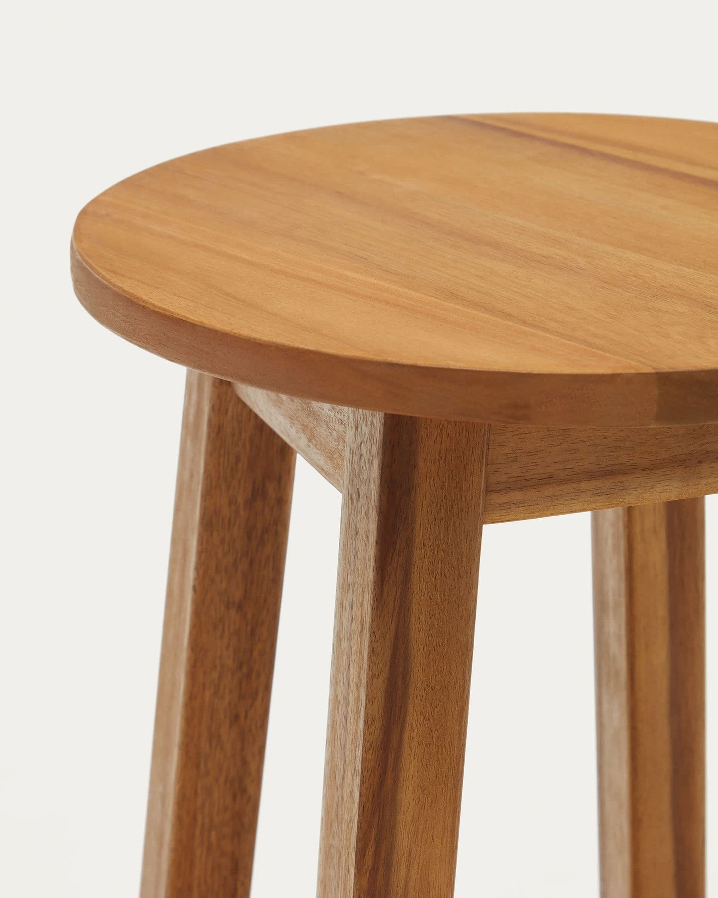Tavolino da esterno Amel in legno massello di acacia