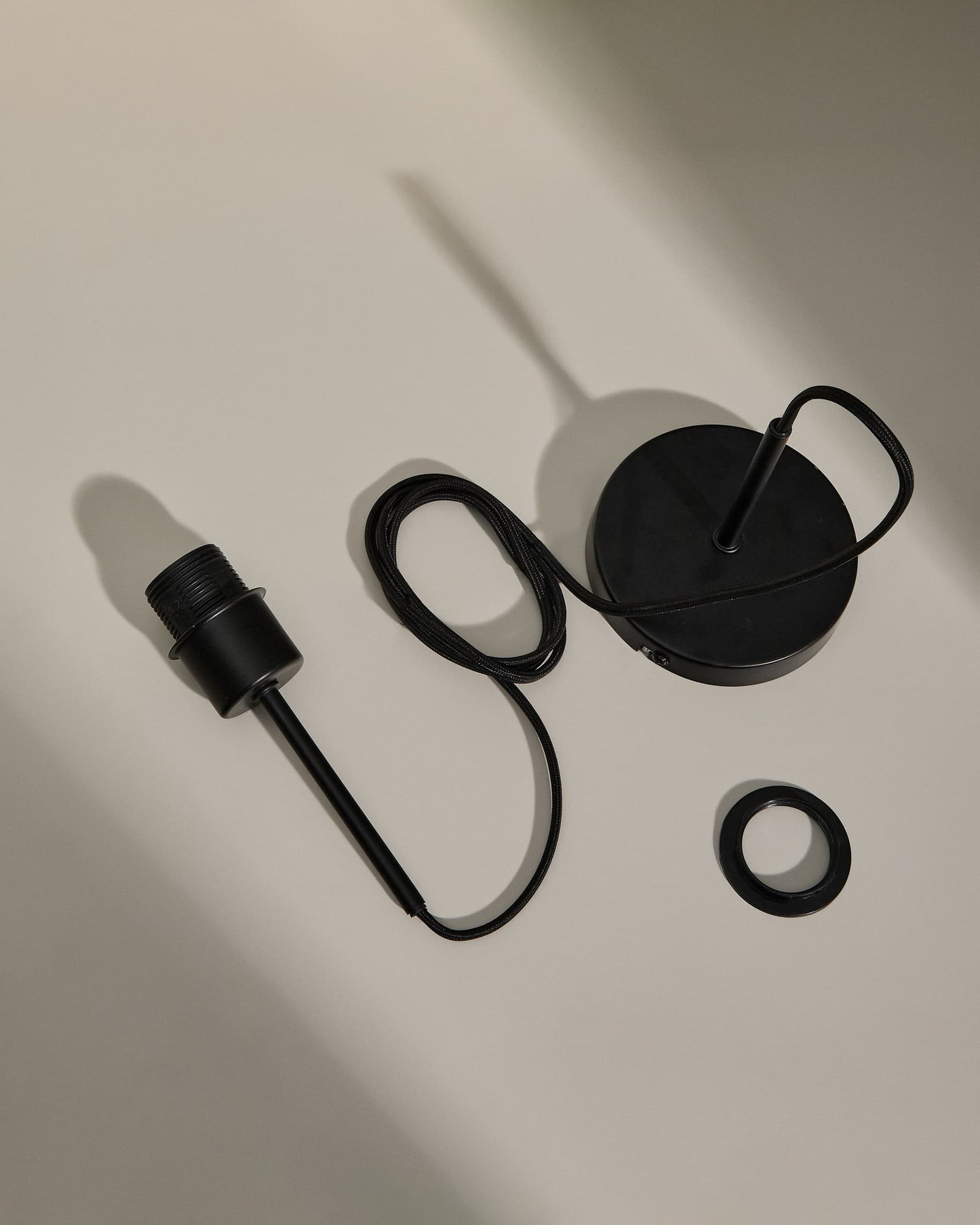 Supporto per lampada Fulvia in metallo con finitura nera 250 m