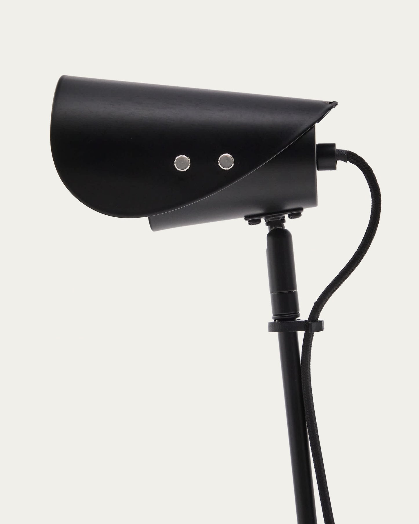 Lampada da tavolo Jula con morsetto in metallo nero