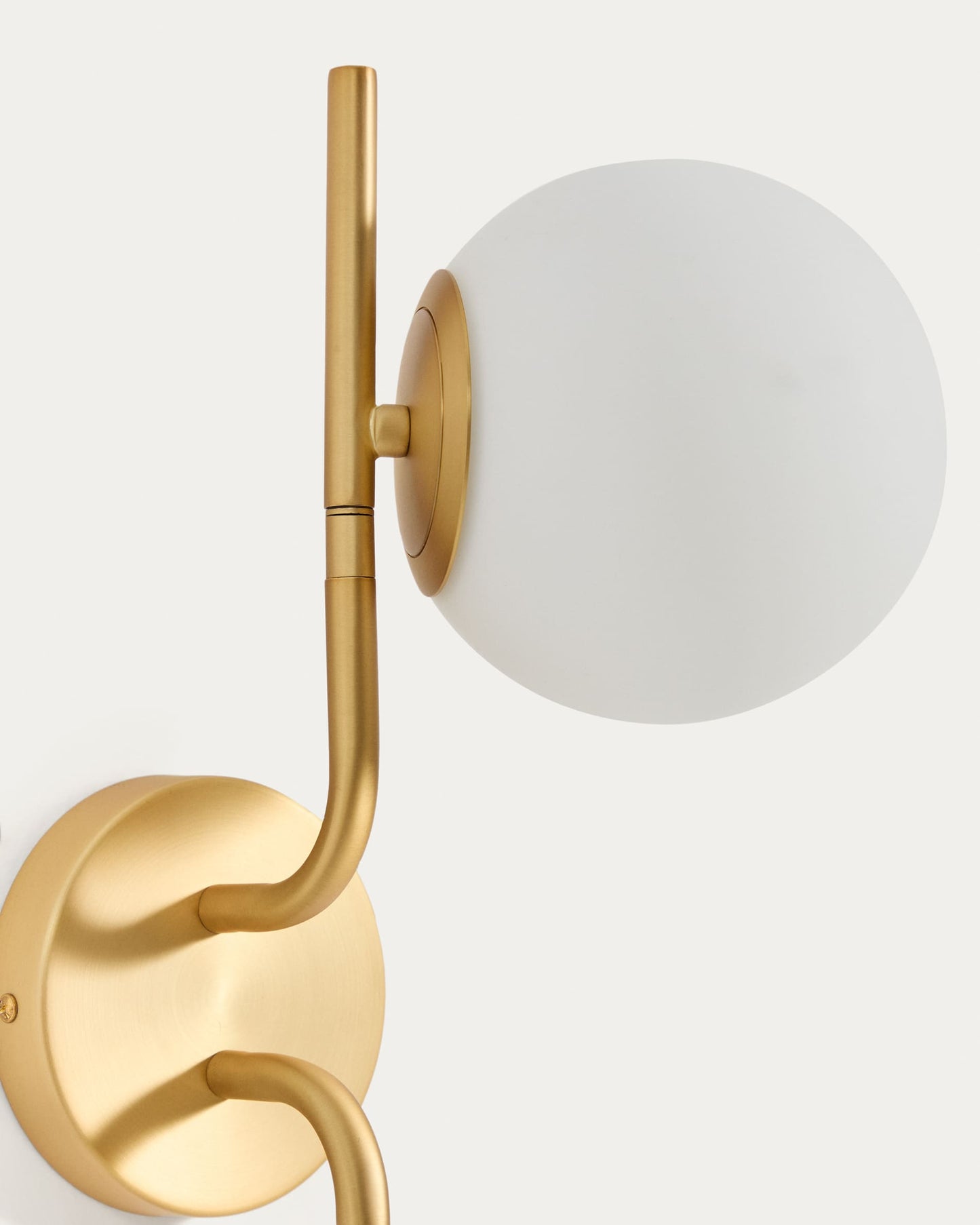 Applique Brisia finitura ottone spazzolato e 2 sfere in vetro satinato Ø15 cm