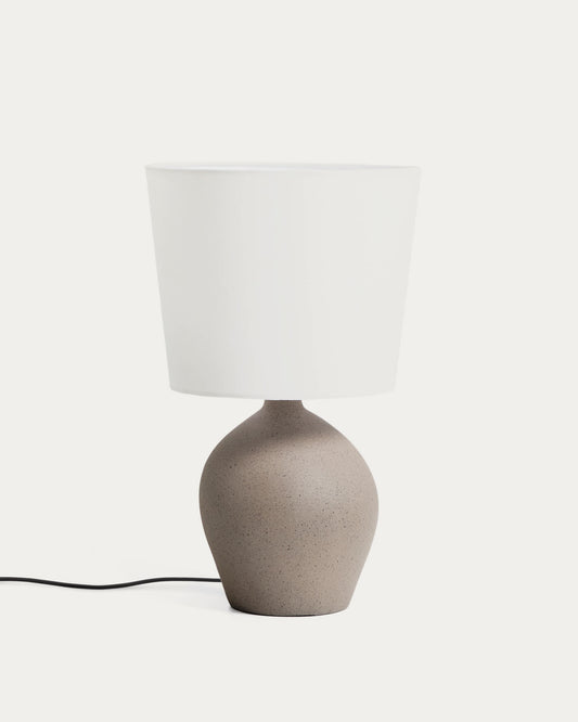 Lampada da tavolo media Viona con effetto pietra testurizzata e paralume in cotone