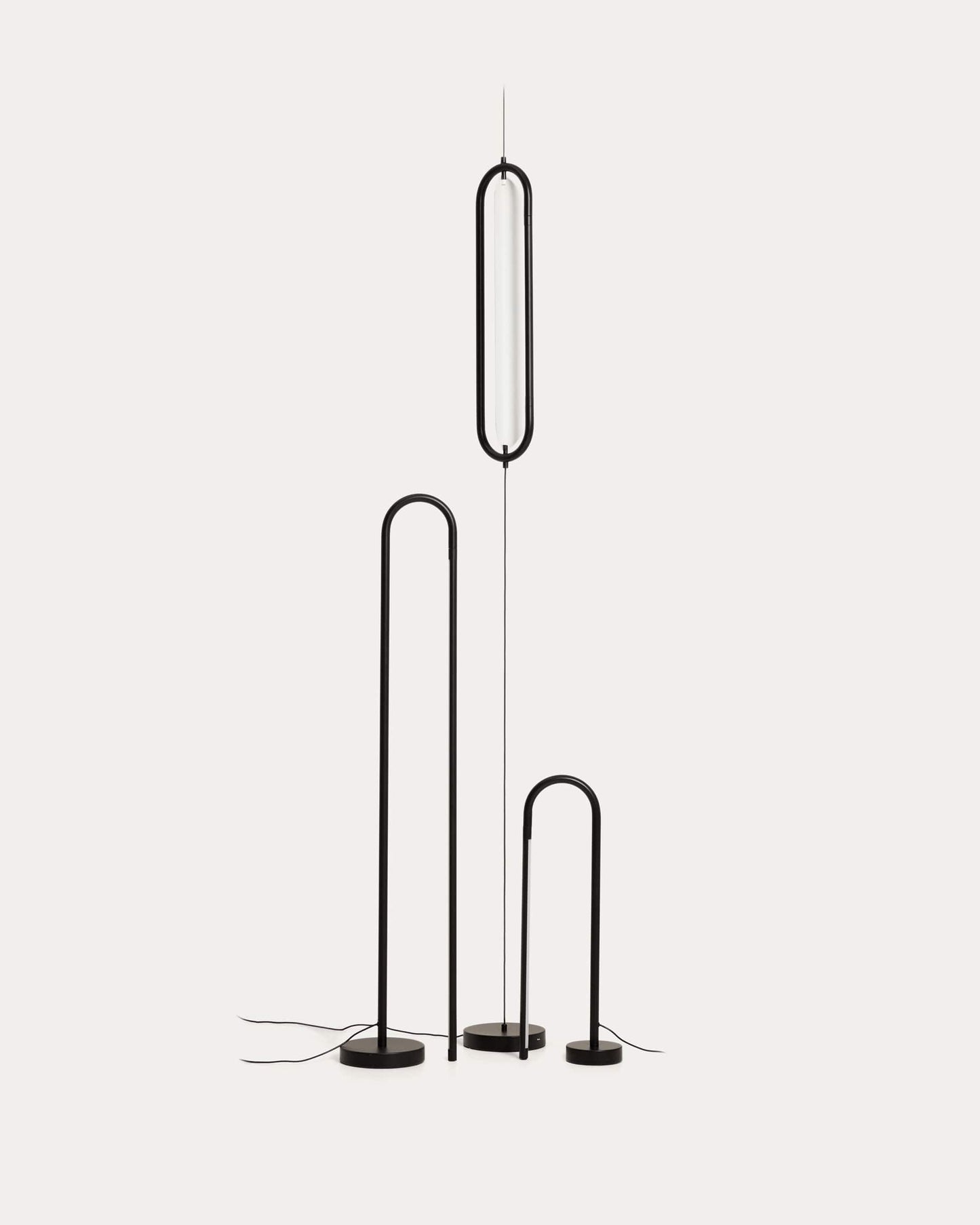 Lampada da tavolo Bow in alluminio nero