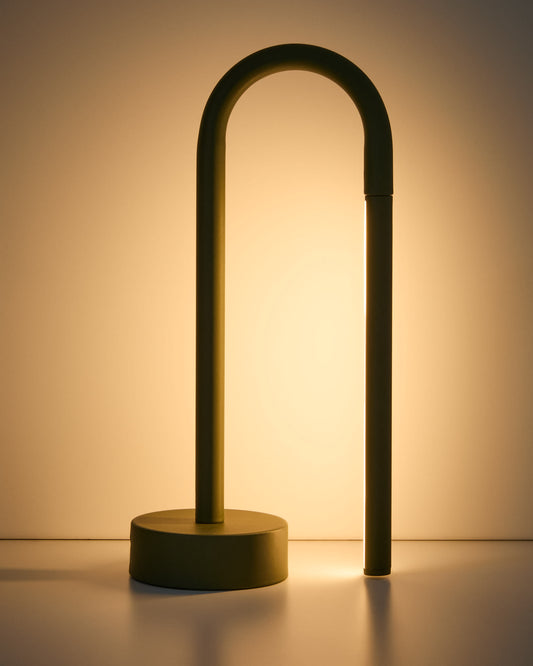 Lampada da tavolo portatile Bow in alluminio verde