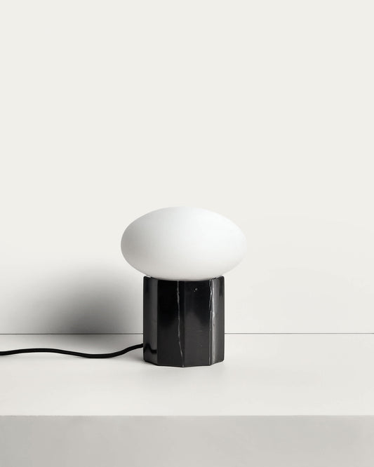 Lampada da tavolo Idela in vetro fumé e marmo nero Ø 15 cm