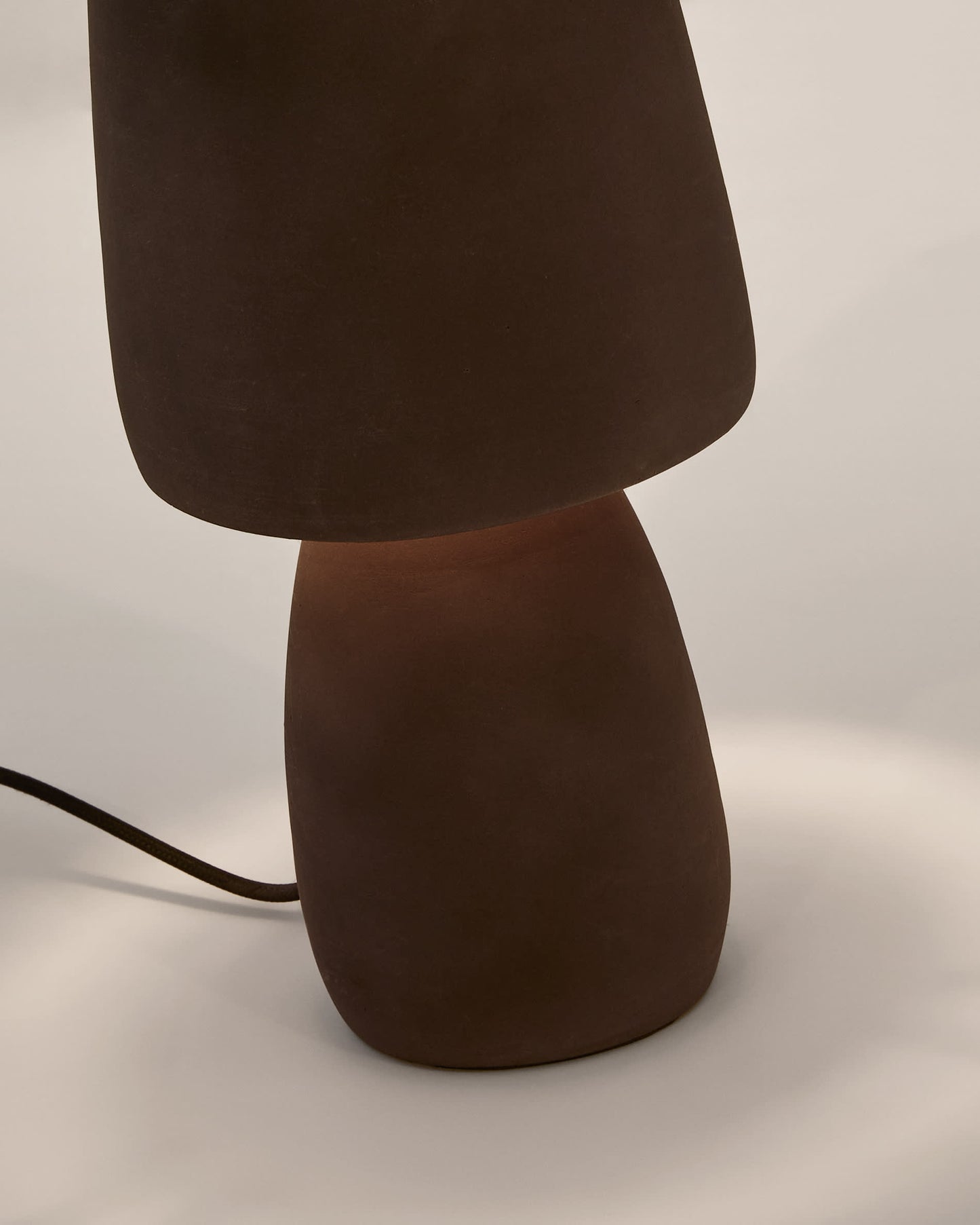 Lampada da tavolo Tandy in terracotta marrone