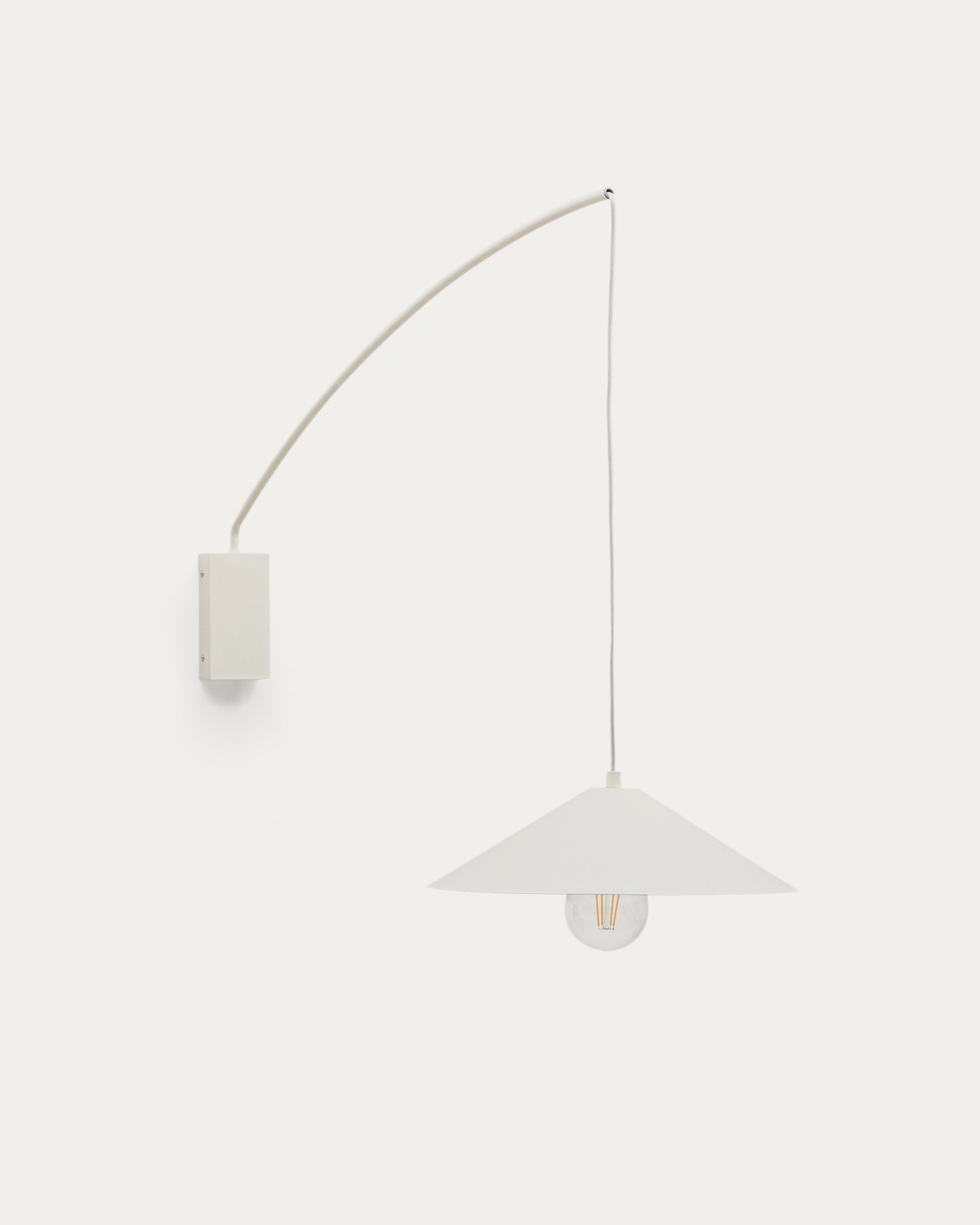 Applique Kally in metallo con finitura verniciata beige