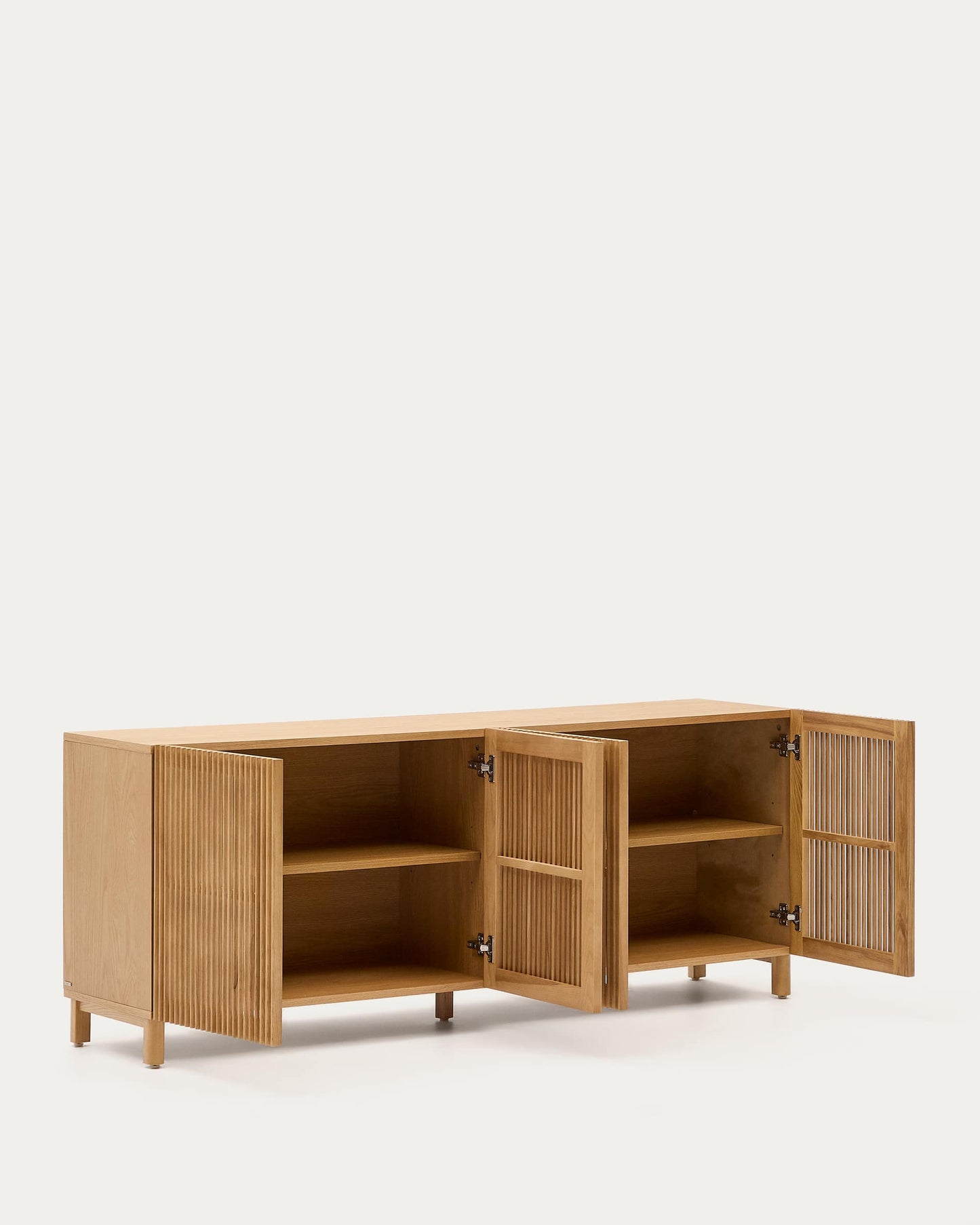 Credenza Beyla 4 ante in legno massello e impiallacciatura rovere 180 x 71,5 cm