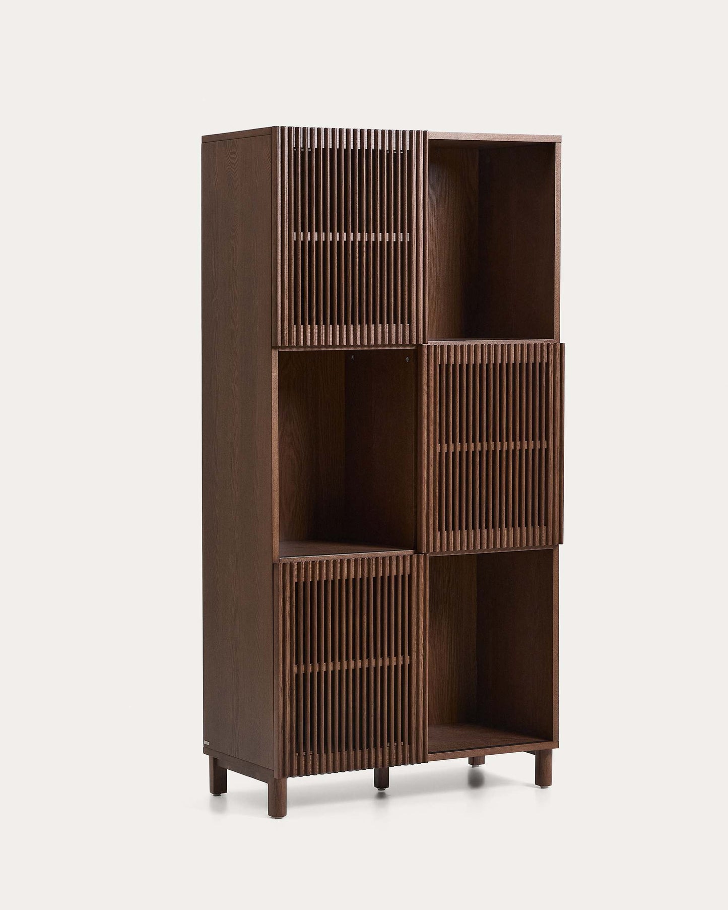 Scaffalatura Beyla in impiallacciato e legno massiccio di frassino con finitura noce 84,5 x 170 cm