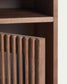 Comodino Beyla in impiallacciato e legno massiccio di frassino con finitura noce 53 x 62,5 cm