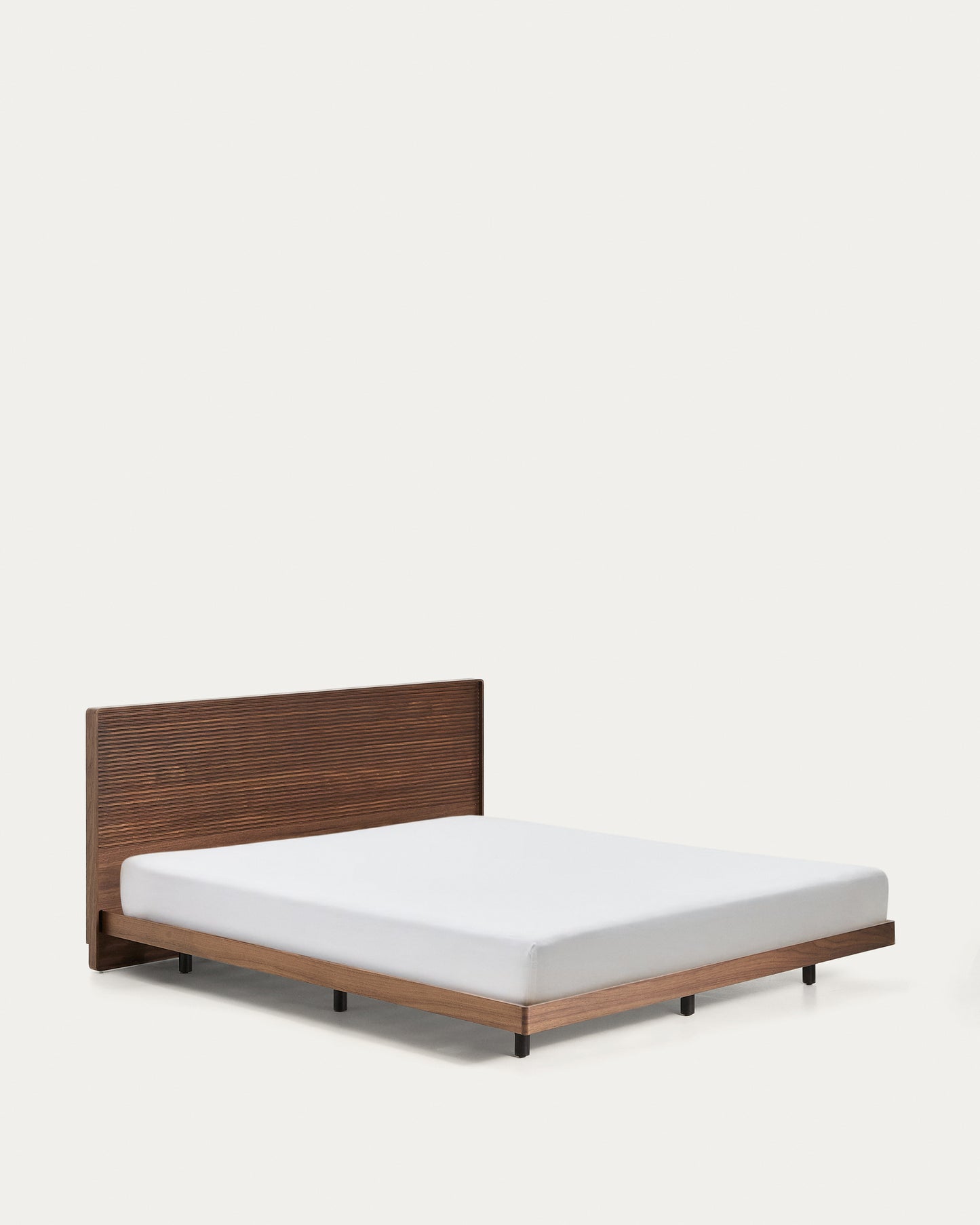 Letto Norlen in impiallacciatura di noce con finitura scura e luce LED per materasso 180 x 200 cm
