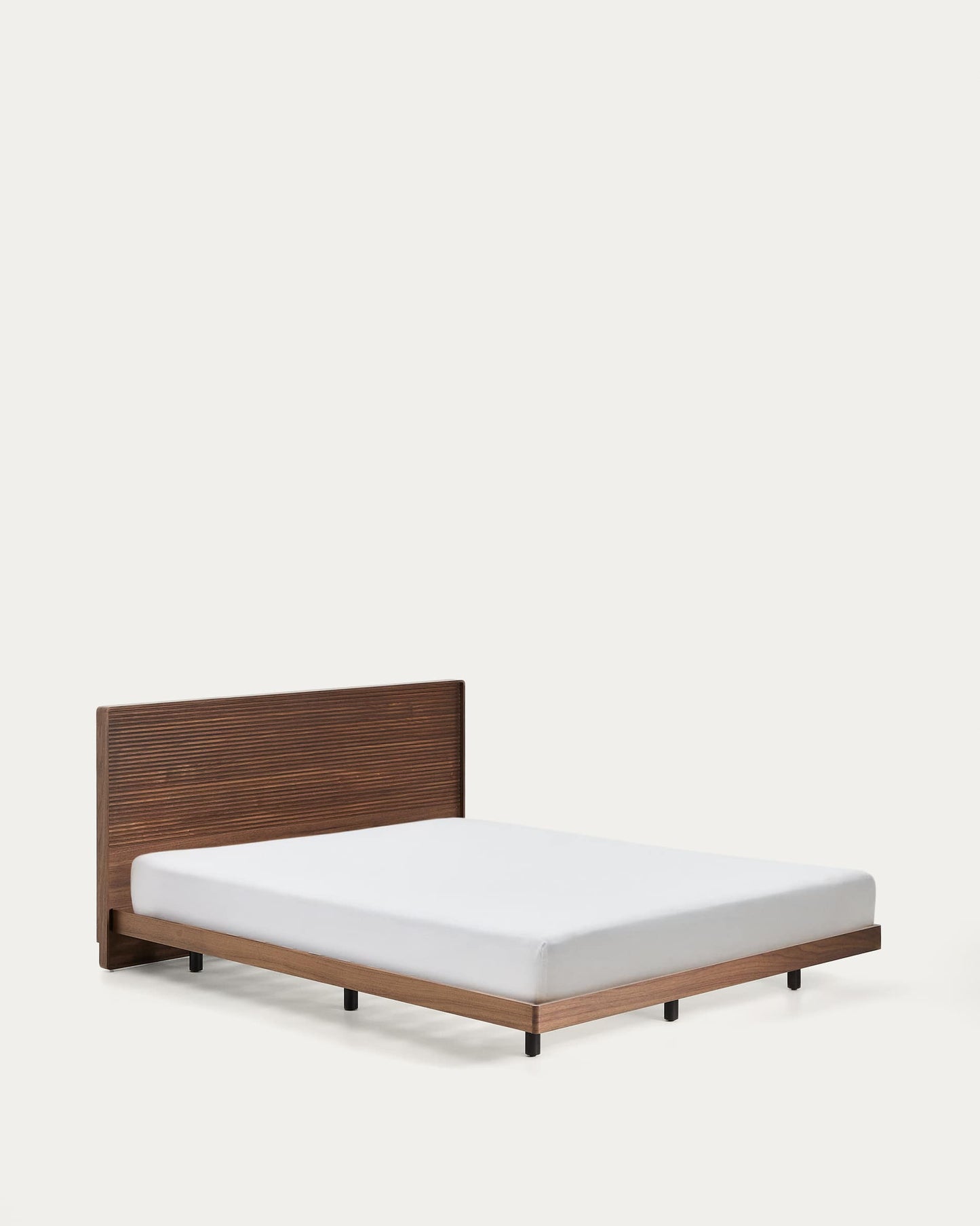 Letto Norlen in impiallacciato di noce con finitura scura e luce LED per materasso da 160 x 200 cm