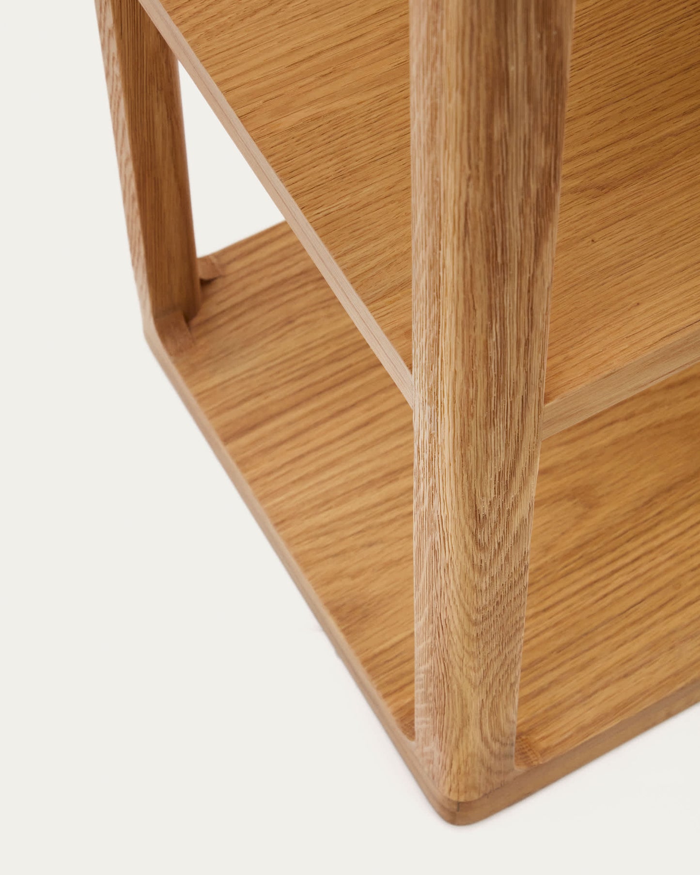 Libreria Maymai con struttura in legno massiccio di rovere 60 x 193 cm