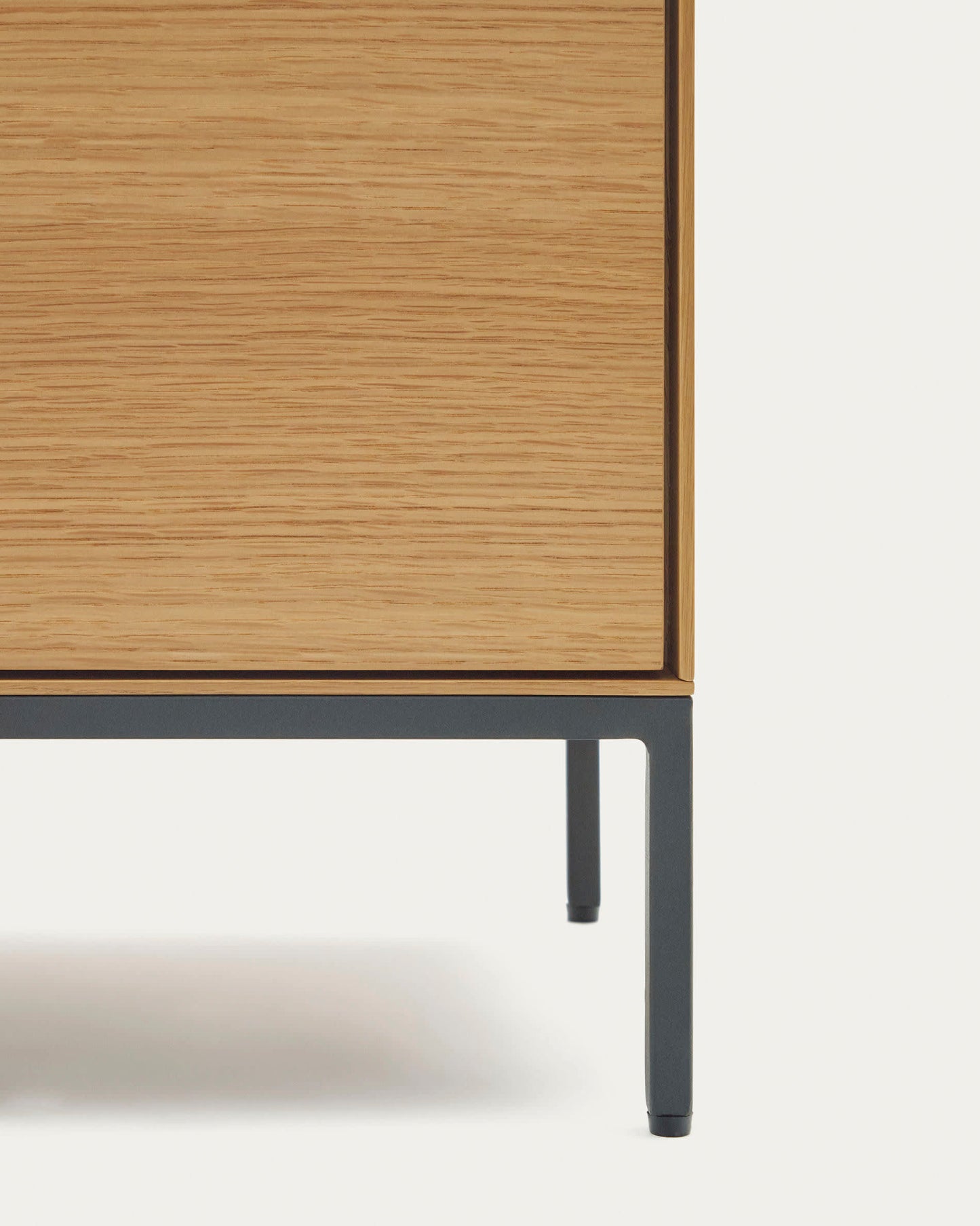 Mobile TV Vedrana 3 ante impiallacciate rovere e gambe in acciaio nero 195 x 55 cm