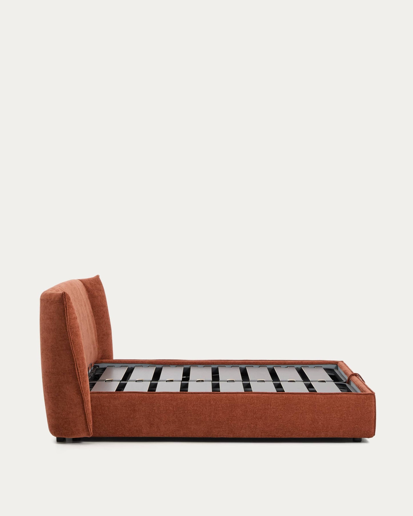 Letto sfoderabile Arvian in ciniglia terracotta con contenitore apribile per materasso 160 x 200 cm